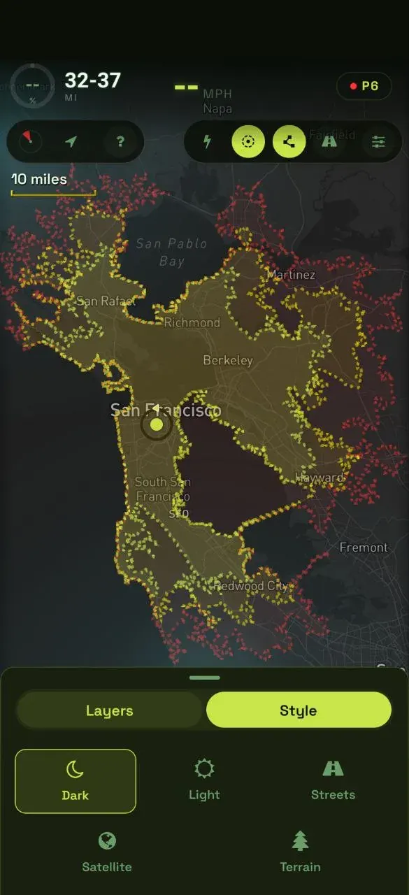 Flow range overlay across the Bay Area — a shaded reachability envelope with a dotted green, amber and red boundary, the rider centred in San Francisco